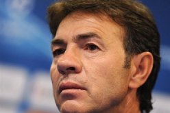 مدرب غرناطة ابل ريسينو يستقيل من منصبه