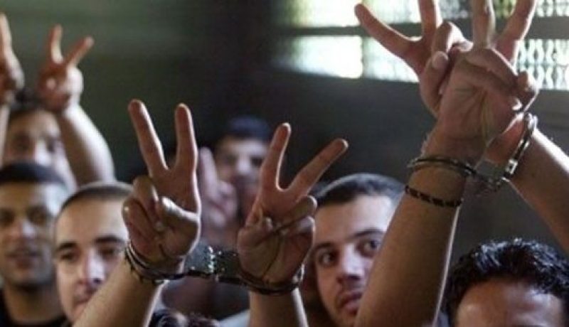 الاسرى الفلسطينيون يواصلون اضرابهم عن الطعام لليوم الـ 27 على التوالي