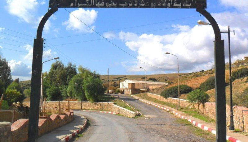 “من دُفن في أولاد بوعشرة ليس عمّي الشهيد سي امحمد بوڤرة”