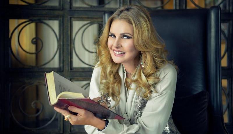 حقيقة إصابة الفنانة المصرية يسرا بسرطان الدم