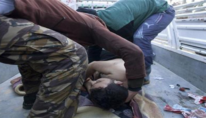 قوات سورية تقتل 33 شخصا في بلدة رنكوس المحاذية للبنان