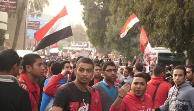 مسيرة ألتراس الأهلى تشل حركة المرورفي مصر