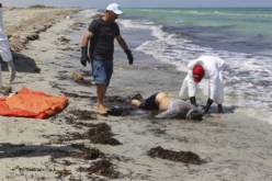 انتشال 7 جثث شرق طرابلس بليبيا بعد غرق مركب