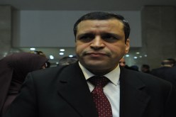 مصيطفى لديه حل للأزمة