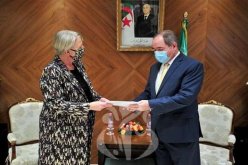 سفيرة بريطانيا الجديدة تسلم أوراق اعتمادها لبوقادوم