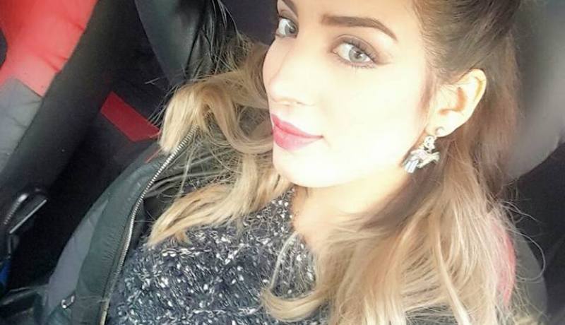 بالصّور.. سهيلة بن لشهب وسط الثلوج في الجزائر