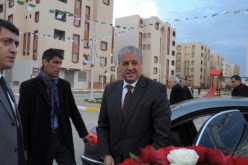 الوزير الأول يشرع في زيارة عمل و تفقد إلى أم البواقي
