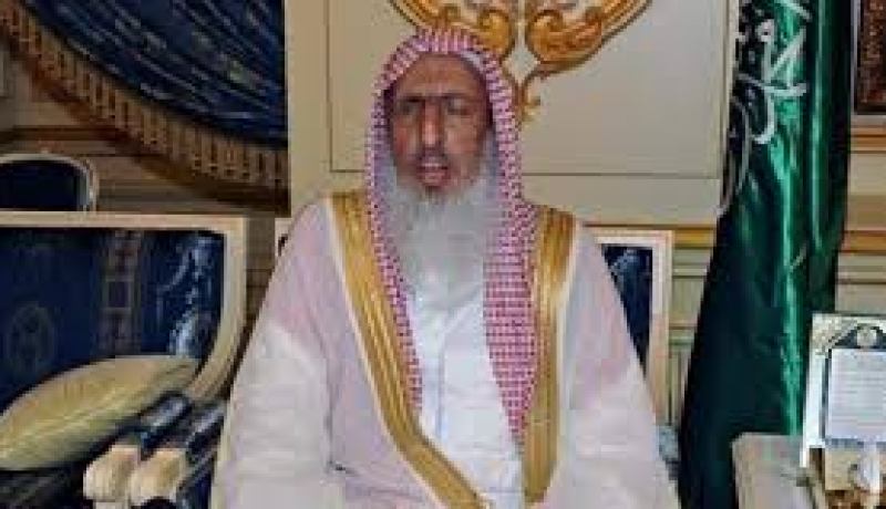 مفتي السعودية يدعو للتجنيد الاجباري