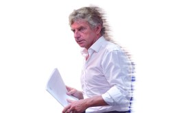 اكتشفت بلدا جديدا هناك تلاعب بالرأي العام ومستعد للرحيل في نوفمبر