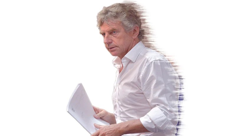 اكتشفت بلدا جديدا هناك تلاعب بالرأي العام ومستعد للرحيل في نوفمبر