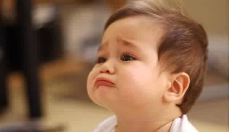 شاهد بالفيديو كيف نجا طفل من موت محقق