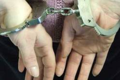 مغربية تدنس نسخ من القرآن الكريم بالدار البيضاء