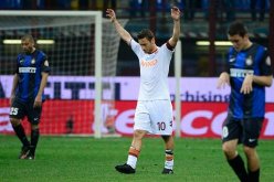 روما يقضي على أحلام إنتر ميلان بالتتويج بكأس ايطاليا