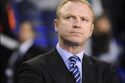 نادي أستون فيلا الإنجليزي ينهي عقد مدربه الاسكتلندي ماكليش