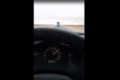 بالفيديو سائق حافلة على الطريق الرابط بين الأغواط ومدينة بليل يسوق مركبته بسرعة فاقت 160 كلم في الساعة