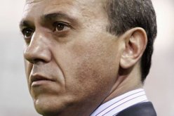 رئيس اشبيلية ناقم على التحكيم بعد الخسارة أمام برشلونة