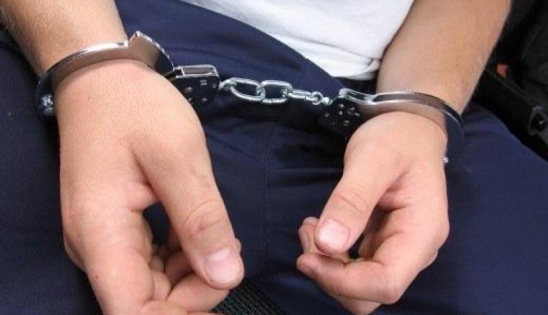 توقيف رعيتين على خلفية الاقامة وحيازة العملة الصعبة بصفة غير قانونية في بسكرة