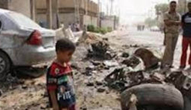 قتيلان و 23 جريحا في تفجيرين بالعراق
