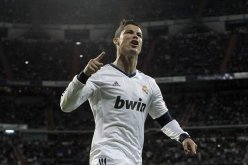 رونالدو “سعيد”.. لأن راتبه أعلى من راتب ميسي