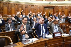 أعضاء مجلس الأمة يصادقون على ثلاثة مشاريع قوانين