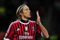 أمبروزيني قائد الميلان يرحل عنه بعد 18 عاماً