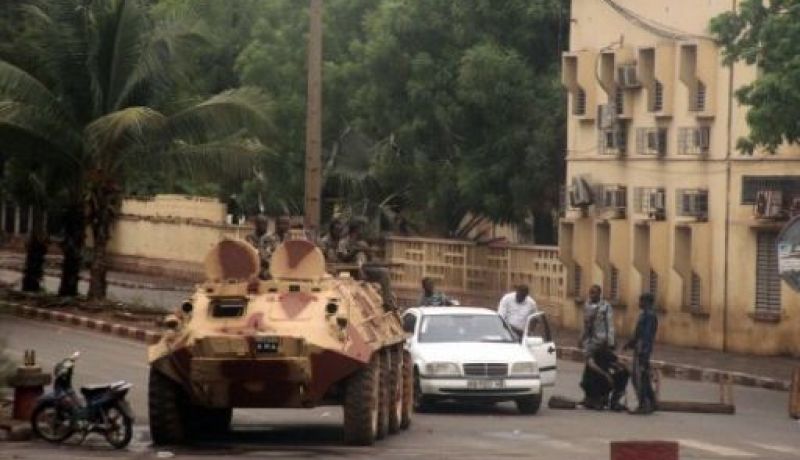 الاتحاد الإفريقي يطلب من مجلس الأمن إصدار قرار يسمح بالتدخل العسكري في مالي