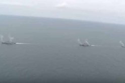 سيول تحذّر جارتها الشمالية بمناورات بحرية