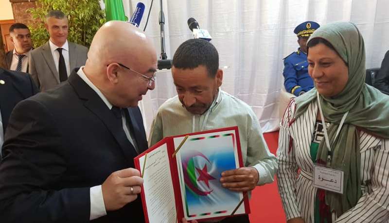 وزير الداخلية يشرف على انطلاق عملية ترحيل أكثر من 23 ألف عائلة