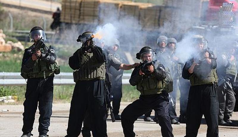 قوات الاحتلال الإسرائيلي تطلق النار على المزارعين جنوب قطاع غزة