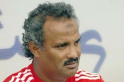 المدرب شريف الوزاني متمسك بقرار مغادرة اتحاد بلعباس