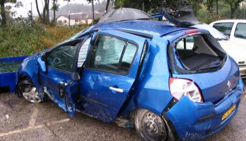 وفاة شخصين و إصابة 18 آخرين بجروح في حادث مرور على طريق عين مليلة – قسنطينة
