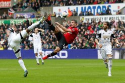 مانشستر يونايتد يسحق سوانزي برباعية