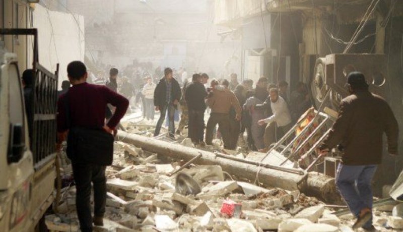 مقتل 7 اشخاص في تفجير انتحاري داخل مطعم في حلب