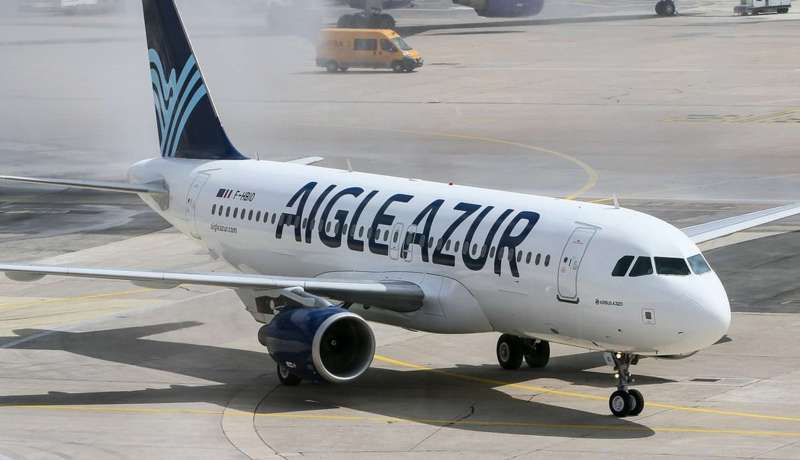 AIGLE AZUR مهددة بالتوقف عن الطيران