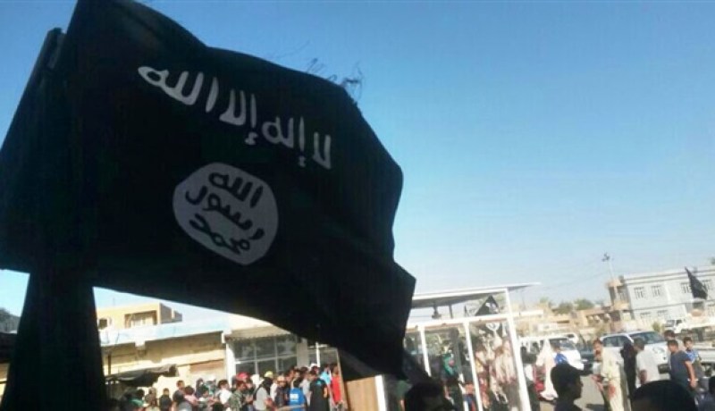 طيران التحالف العربي يستهدف 3 عربات مفخخة لداعش في سوريا
