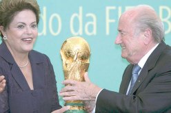 الرئيسة البرازيلية تطالب بتحقيق يشمل جميع بطولات كأس العالم