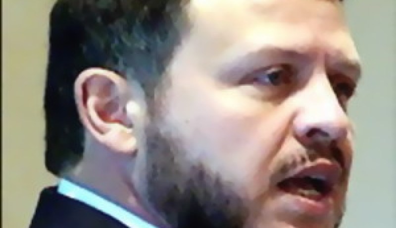 العاهل الأردني يحمل لعباس رسالة تطمينات أمريكية حول المشاريع الاستيطانية