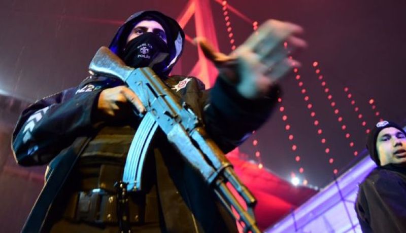 قتيل و3 جرحى في هجوم على ملهى ليلي بتركيا