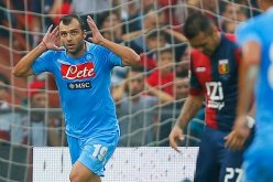 بانديف يقود نابولي الى صدارة الكالتشيو