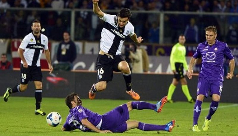 فيورنتينا يواصل مسلسل نزيف النقاط بتعادله على أرضه مع بارما
