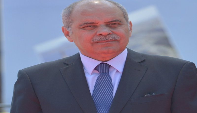 والي يتباحث مع نظيره المالي