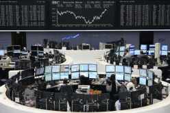 الأسهم الأوروبية تتراجع بسبب مبيعات دون المتوقع