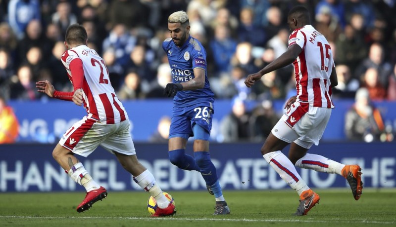 مرواغة “محرز” تصنع الحدث !