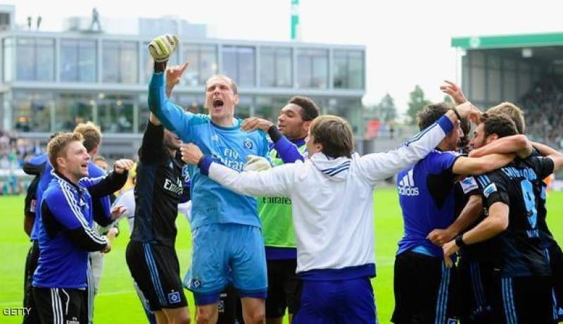 تعادل ينقذ هامبورغ من الهبوط للدرجة الثانية