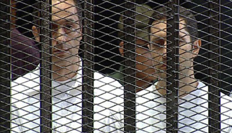 حبس جمال وعلاء مبارك في قضية أحمد شفيق