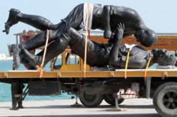 إزالة تمثال نطحة زيدان من كورنيش الدوحة