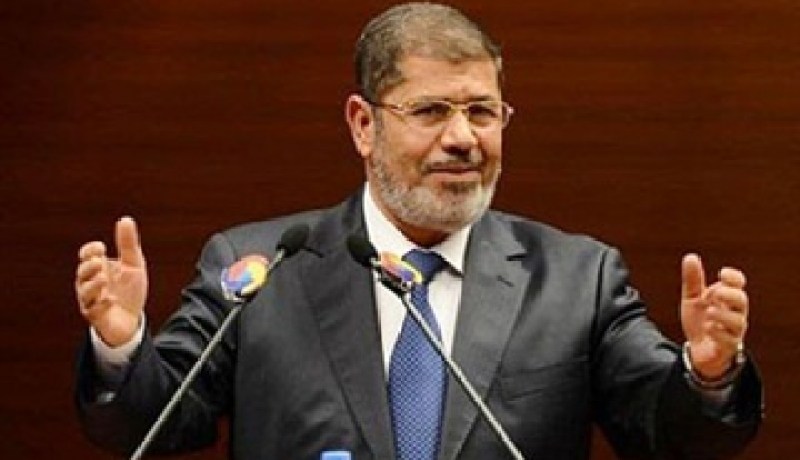 مرسي يتراجع عن قرار زيادة الضرائب