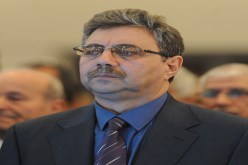 بودربالة يؤجل عطلته لراحة الجزائريين