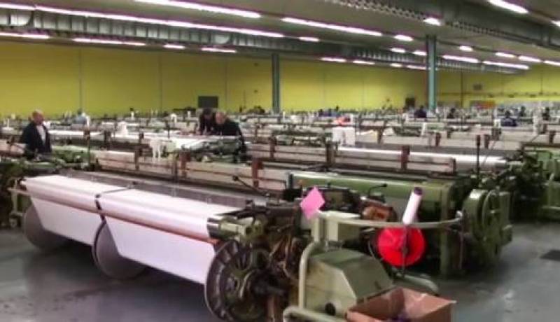 18 مؤسسة نسيج مهددة بالإفلاس و10 آلاف عامل بالتسريح