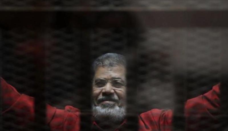 3 سنوات حبس للرئيس المصري الأسبق “محمد مرسي” في قضية “إهانة القضاء”